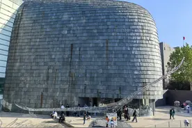 中央美术学院毕业展开启，26米“纸鸢”等3000余件作品亮相图片