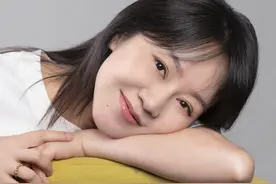 闫妮：“无知”点儿挺好，说明有路可走丨人物图片