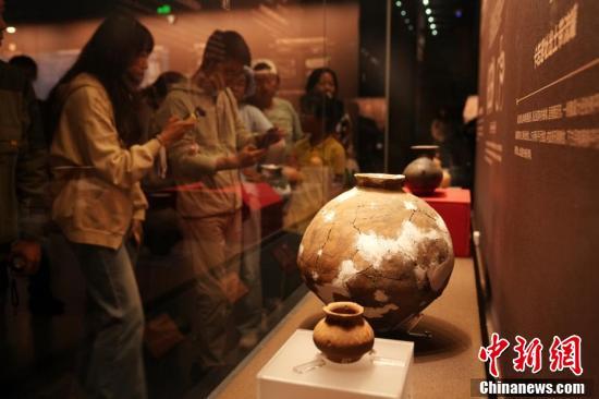 （辉煌60载 魅力新西藏）探访西藏博物馆