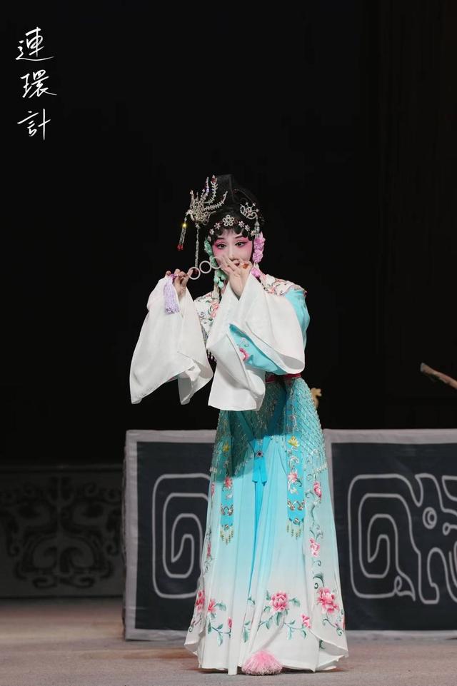 近60年未演！“梅花”刘谊领衔川剧《连环计》演绎三国美学