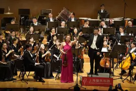 阿格里奇携女“归来”，多部经典首演首秀，上海爱乐新乐季昨晚拉开序幕图片