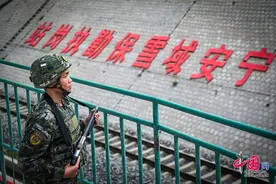 最美“天路”的守护者——武警拉萨支队执勤八大队官兵守护青藏铁路建设美丽新西藏记事图片