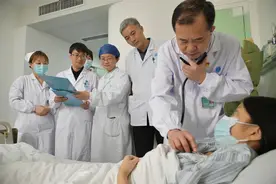 历时20余年研究，破解世界级难题！湖北专家研发全球首个会生长的新型瓣膜图片