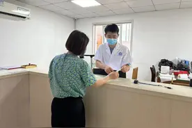 优化医疗保障，推行门诊慢特病“零材料”办理图片