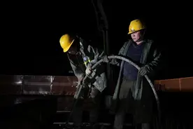 重庆⇋成都，50分钟飚拢！图片