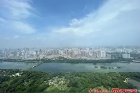 中秋夜，留意月亮最圆时刻图片