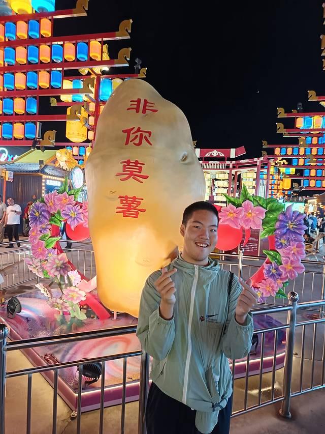 北京向西 乌兰察布、大同、宣化6日游