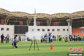 甘肃举办航空航天模型无人机竞赛：4000余名青少年同场竞技图片