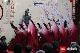 成都：“人日”到杜甫草堂拜诗圣｜图集图片