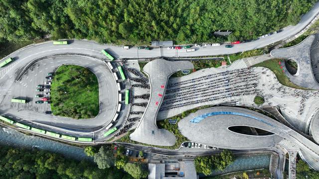 央媒看四川丨不简单！这个“沟”撑起百亿文旅产业