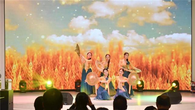 2025中国南酸枣之乡旅游音乐文化节暨齐云山登山节圆满收官