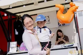 老字号、新网红集结，淮海路上这里的楼顶“露台嘉年华”来啦！图片