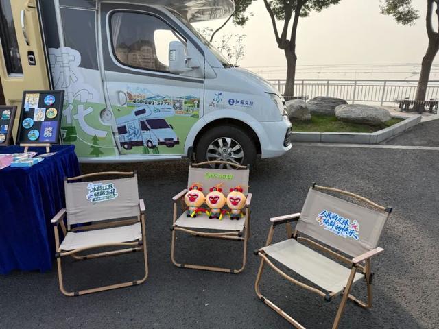 山海文创闪耀高速集市！连云港文旅传媒亮相江苏秋冬文旅盛宴