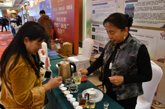 第八届“好客山东服务节”暨山东省旅游饭店协会建会30周年大会在临沂开幕