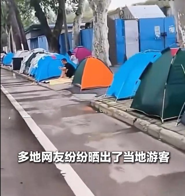中国长假游上演“韧性变形记”