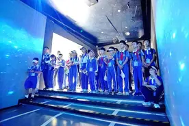 “对话”航天科技！深圳福田学子迈出“踏入太空”的第一步图片