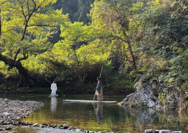 湖南人私藏的“小九寨”！怀化沅陵借母溪，不止玩水！