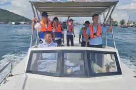 “双共”在行动之50｜三亚海事局以“双共”行动为切口破解远距离航行游艇安全监管难题图片