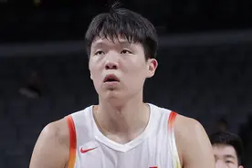中国球员杨瀚森宣布参加2025年NBA选秀图片