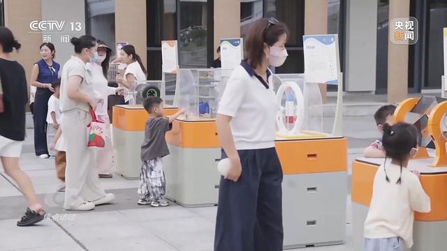 焦点访谈丨用脑波踢足球 VR体验消防救援 科普原来可以如此有趣