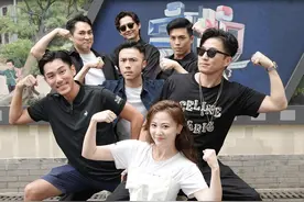 《反黑英雄》主演陈山聪、张振朗等TVB艺人打卡长沙解放西图片