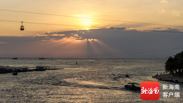 落日、渔火、海鲜宴！陵水新村渔港绝美浪漫海景引客来