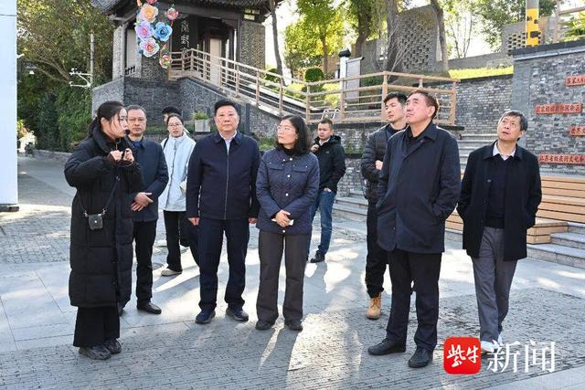 交通运输部专家组在高邮复核环大运河及高邮湖生态旅游文化廊道建设