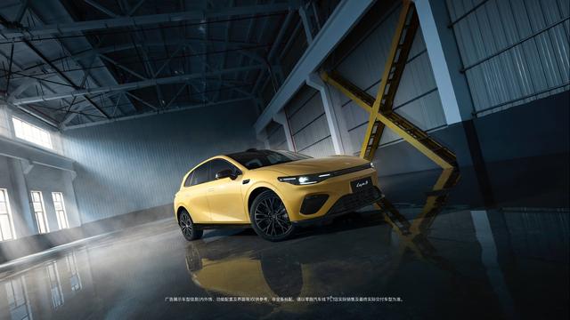 预售 10.58 万元的 Lafa 5，是零跑心中的「白月光」