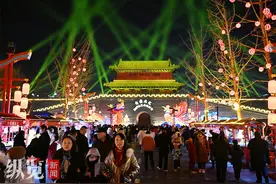 河北春节市场热气腾腾图片