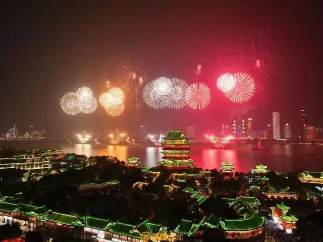 这个"双节"，如画江西"夜"色撩人！