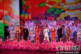 2025年山西大同春节电视文艺晚会上演图片