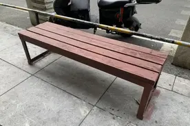 “把钱转过来！”贵阳男子捡手机后索要3000元辛苦费，律师表示……图片