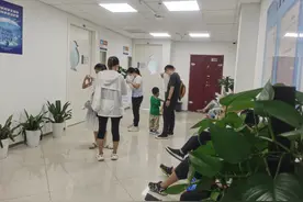 学习困难能治？医院这个门诊火爆图片