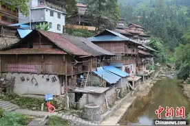 探访桂黔大山里的全免妇女夜校：用“新声”连接世界图片
