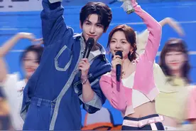 《你好，星期六》开启夏日神秘任务！赵今麦张凌赫演绎超甜短剧，檀健次演绎现代版相柳图片