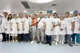 蒙古国3岁患儿跨国来穗求医！专家为患儿再造新膀胱图片