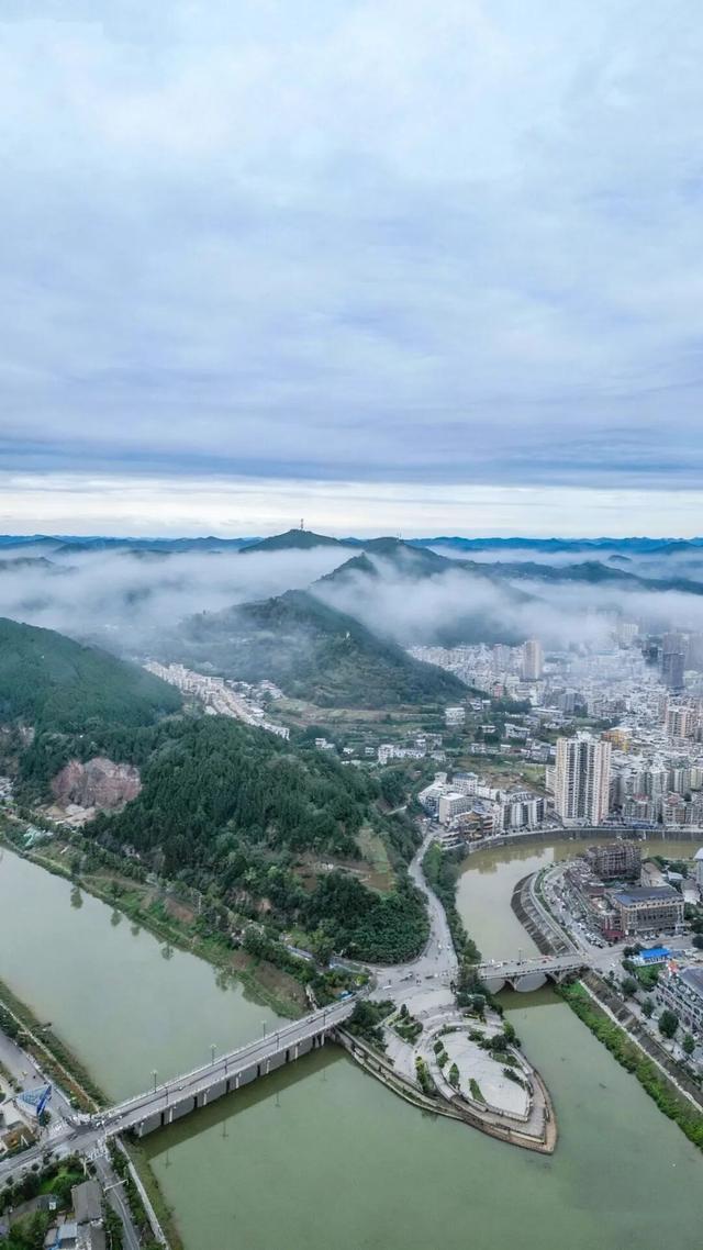 青睐绵阳 ‖ 冬韵古县藏心于烟火，藏韵于文脉，碗里盛着暖冬味​，眼里山河秋已冬