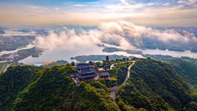 解码“产城人文湖”融合发展新画卷