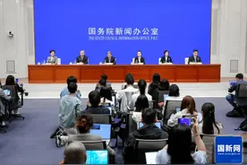 【侠客岛】“平等”“公平”“同等”，民营经济促进法里出现了26处图片