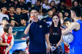 苏炳添回应帅气高考考生喊话：村BA现场的挑战已收到，有空来暨南大学训练速度中心切磋图片