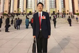 两会专访｜全国人大代表、中国电信江西抚州分公司“宗强班”班长宗强：让数字红利惠及更多群体图片