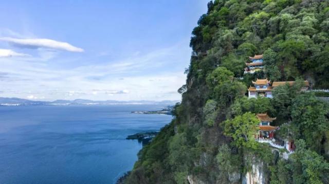 昭儿～来看滇超联赛 要在昆明耍几天呢噶