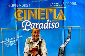 特写｜托纳多雷签名的海报里藏着她的“天堂电影院”图片