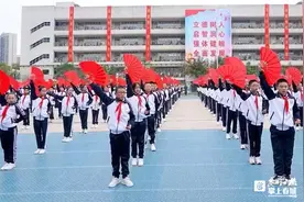 云师大实验中学昆明湖校区中学部刮起“最炫民族风”图片