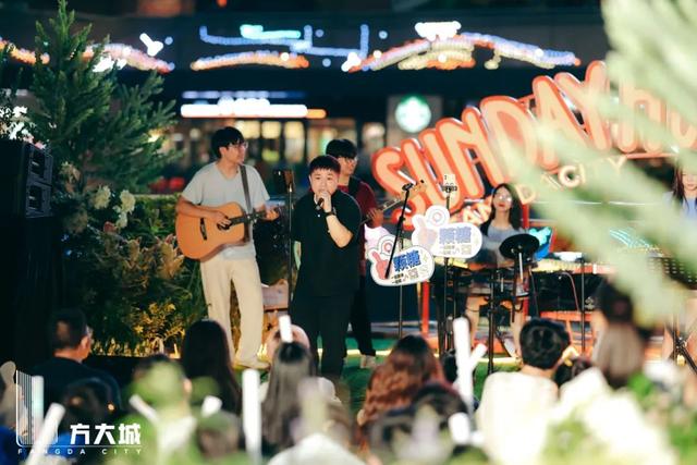 接下来几周，来这里要排队了……