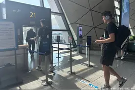 官方：辽宁男篮今日启程出征亚冠联赛，主力球员全部缺席图片