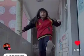 湖南郴州7岁女孩跳舞“火”出国，原唱权志龙点赞！爸爸：她有天赋，但离不开背后努力图片