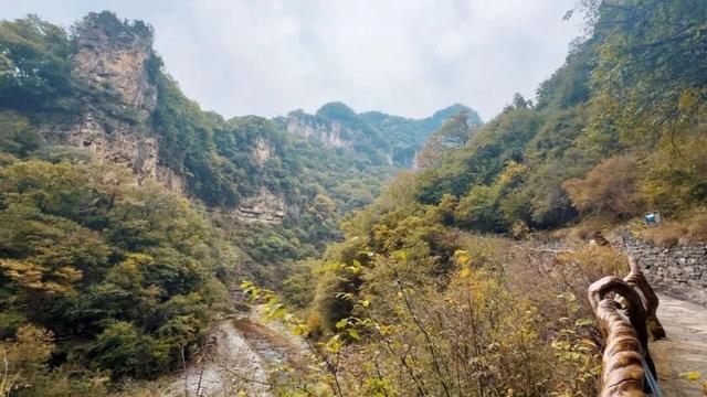 抓住秋天的尾巴，去“北方小桂林”选出你最爱的颜色~