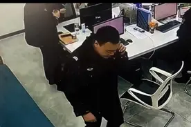婆婆遭遇诈骗欲转账，武汉江汉警方及时劝阻拦截图片