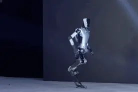 前华为天才少年稚晖君创业6个月造出人形机器人，百亿参数大模型加持、目标成本20万元以内图片